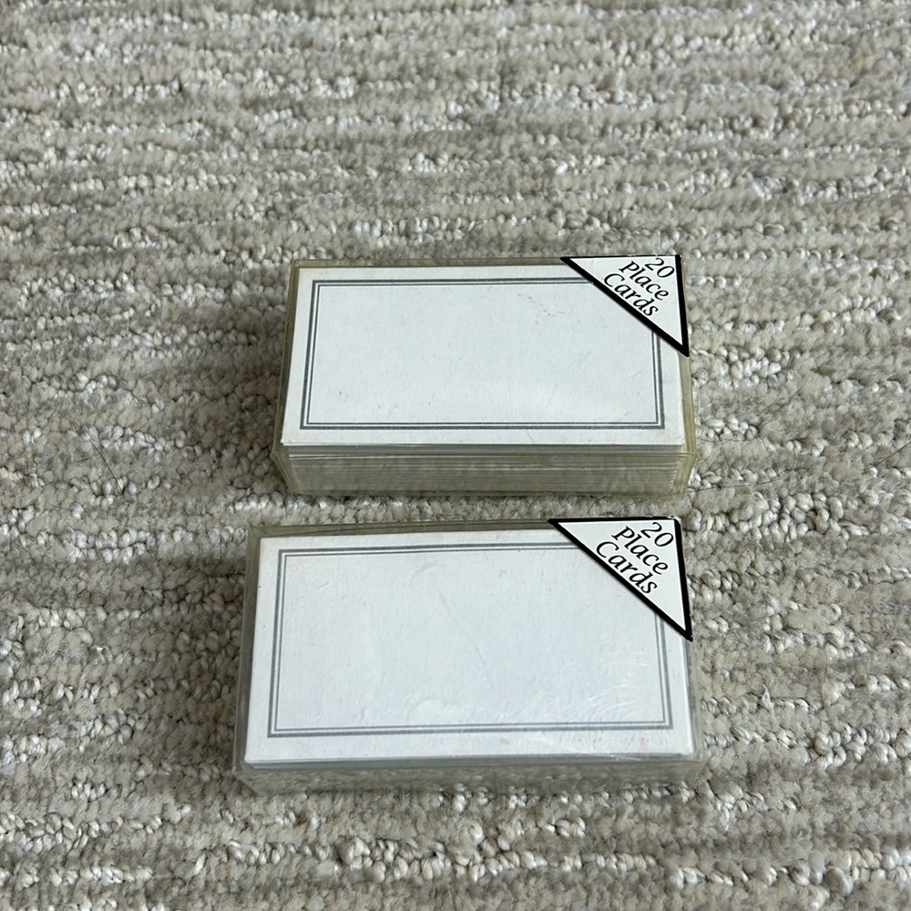 40 Silver Border Place Cards
